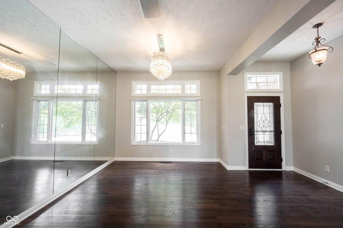 House in Carmel, Indiana, United States 3 - 18499727