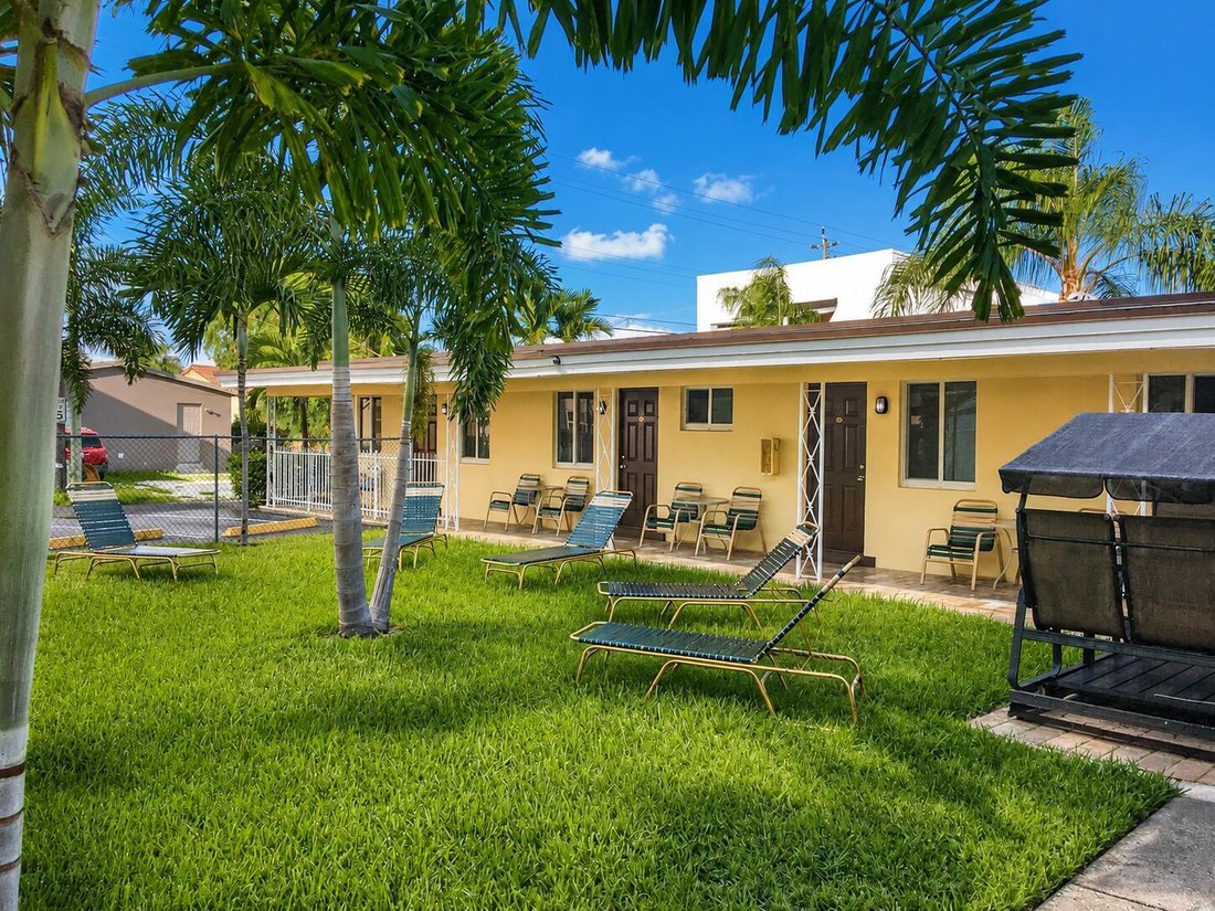 House in Hollywood, Florida, United States 3 - 18499864