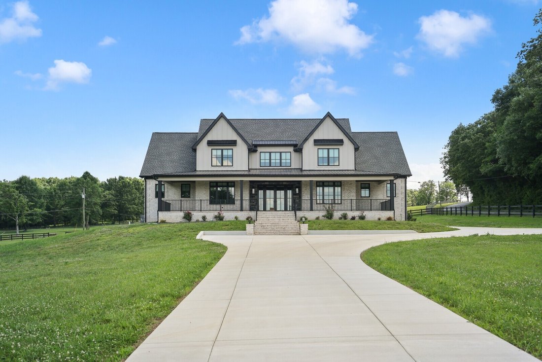 House in Watertown, Tennessee, United States 1 - 18502691