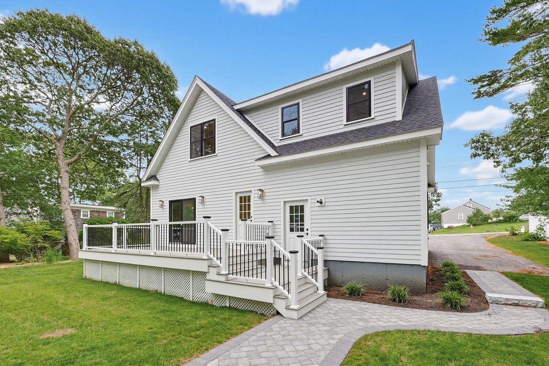 House in Bourne, Massachusetts, United States 4 - 18502031