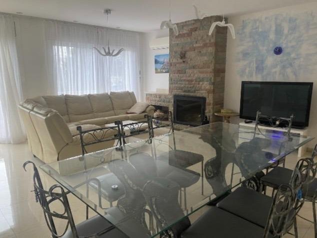 Villa à Castelldefels, Catalogne, Espagne 1 - 18504014