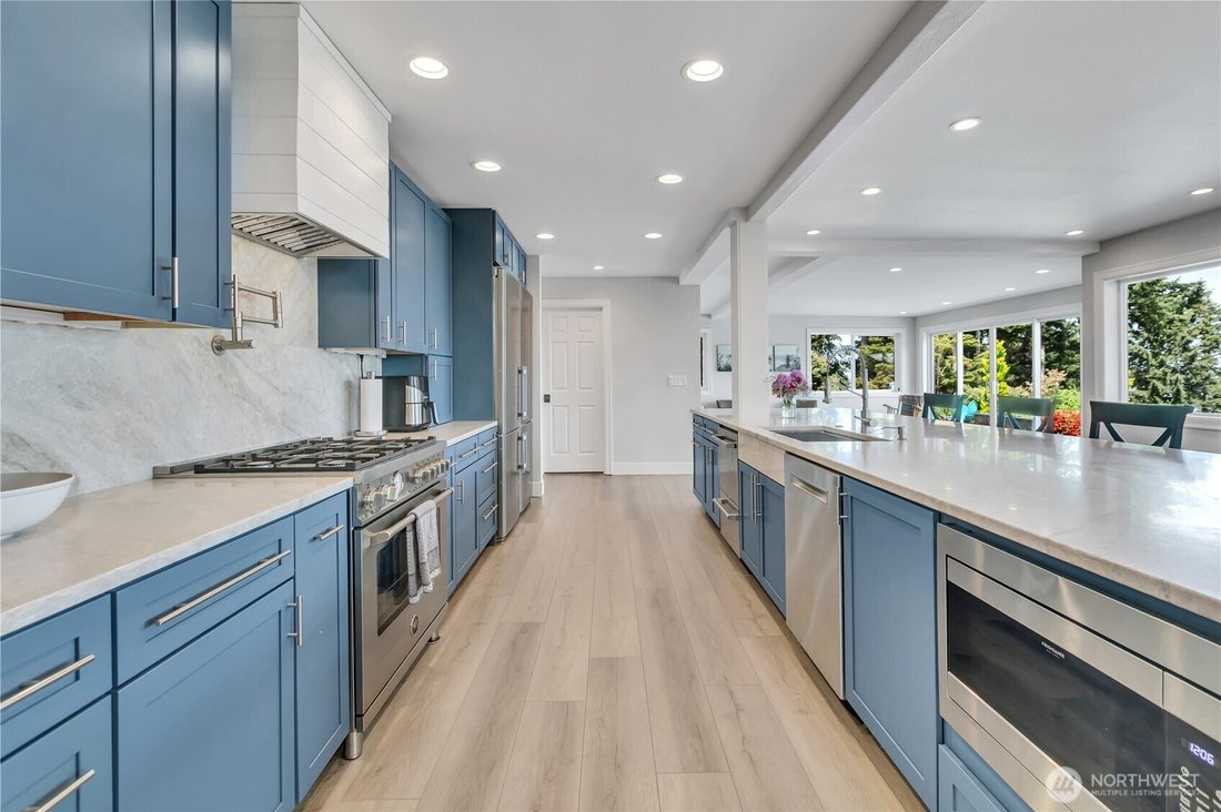House in Steilacoom, Washington, United States 5 - 18500714