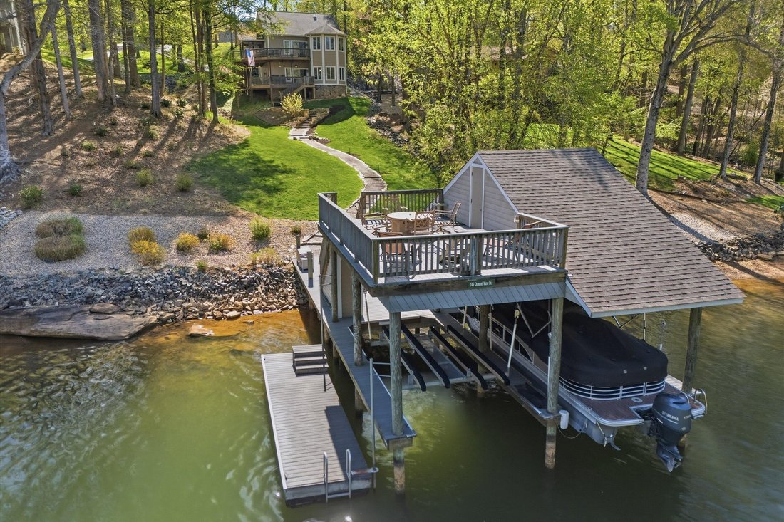 House in Moneta, Virginia, United States 4 - 18507214