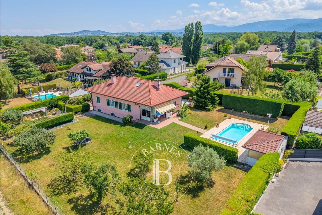 House in Veigy-Foncenex, Auvergne-Rhône-Alpes, France 1 - 18501081