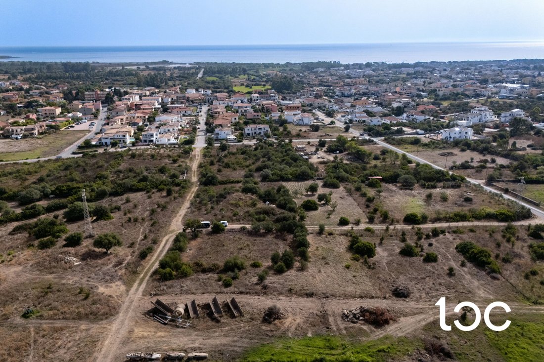 Terreno a Budoni, Sardegna, Italia 1 - 18499053
