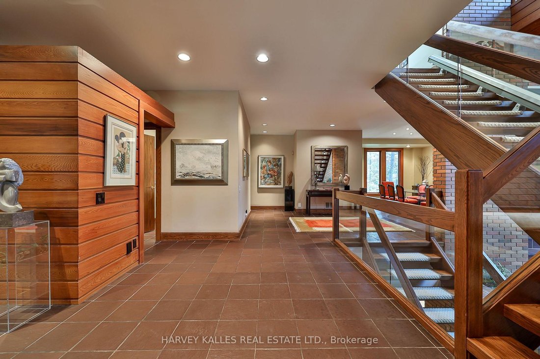 House in Toronto, Ontario, Canada 4 - 18504757