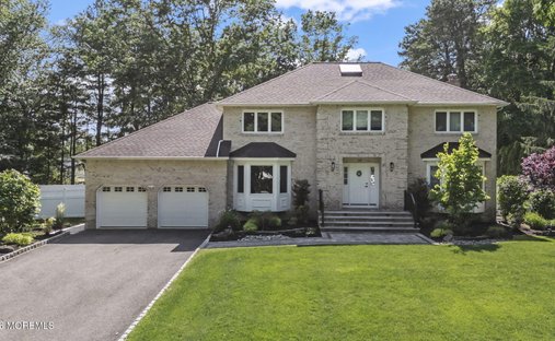 House in Manalapan Township, New Jersey, United States 1