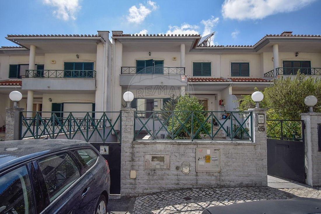 House in Massama e Monte Abraao, Lisbon, Portugal 1 - 18499988