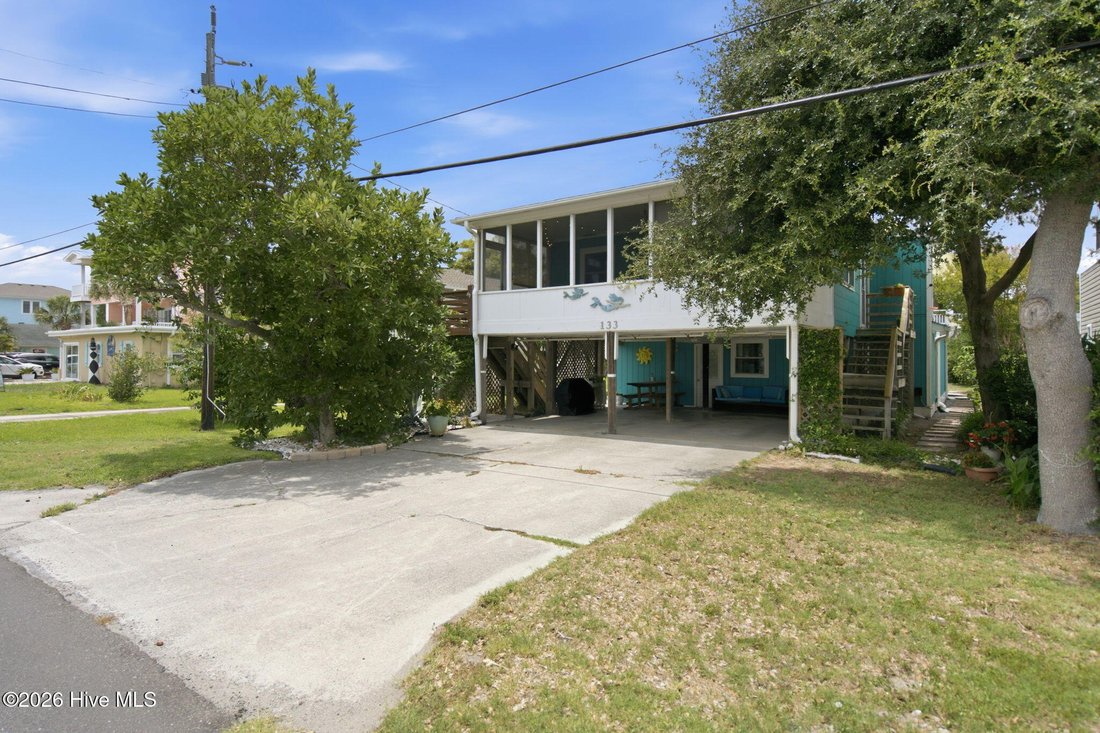 House in Kure Beach, North Carolina, United States 1 - 18501611