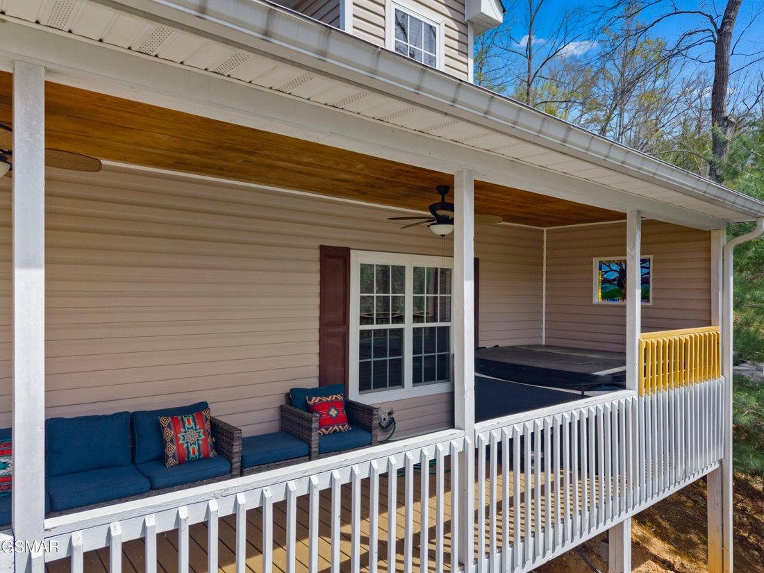 House in Sevierville, Tennessee, United States 5 - 18500406