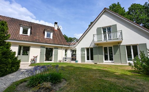 Villa in Zone Industrielle-Forêt, Le Touquet-Paris-Plage, France 1