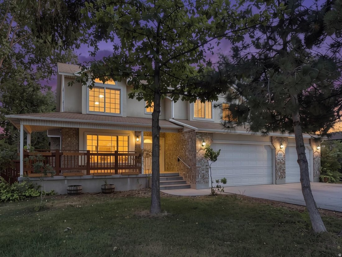 House in Riverton, Utah, United States 1 - 17638883