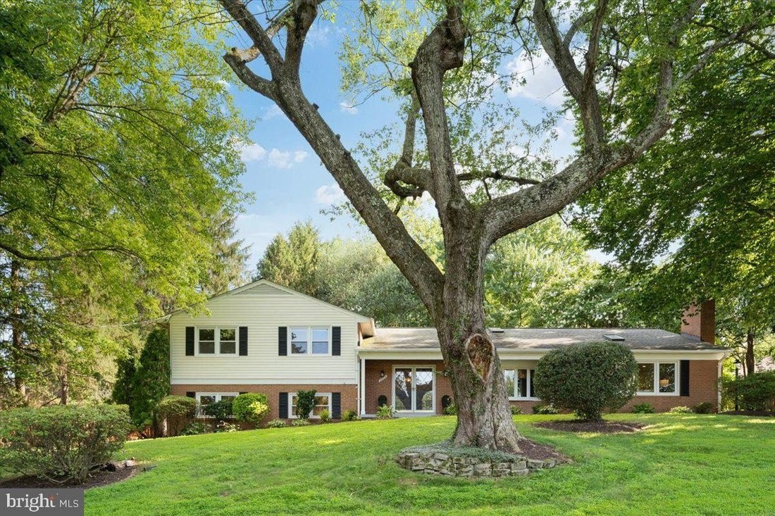 House in Oakton, Virginia, United States 1 - 18505239