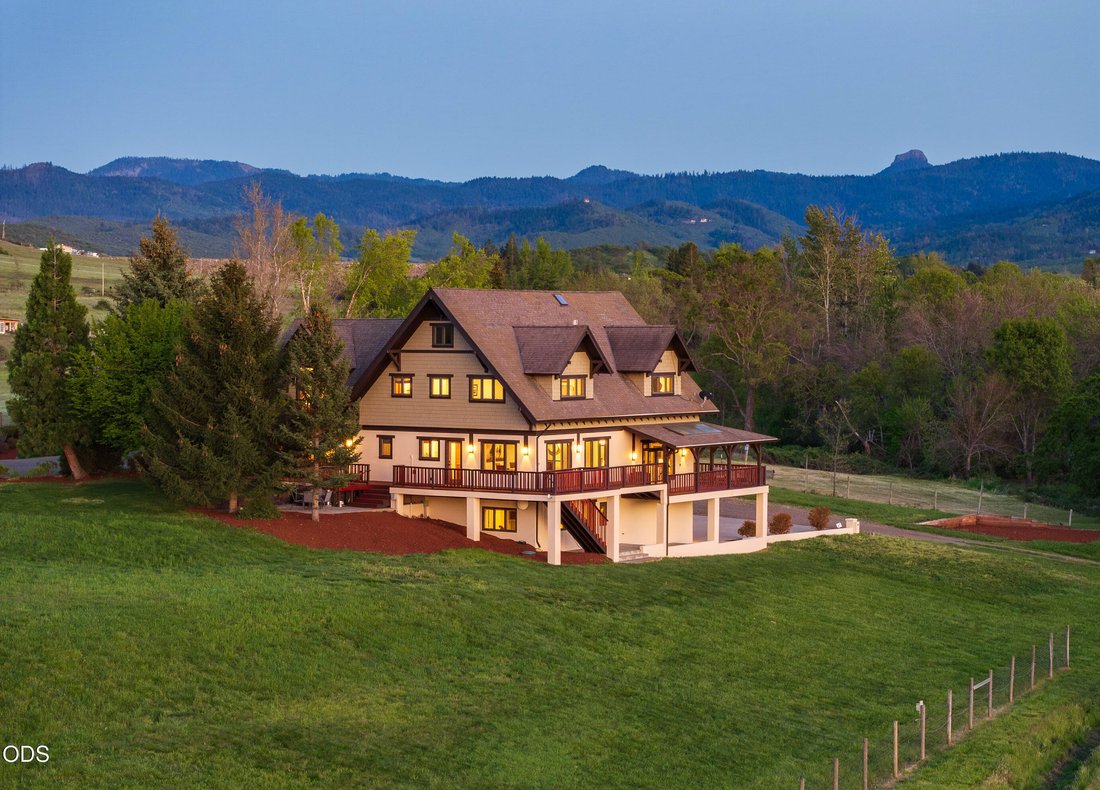 House in Ashland, Oregon, United States 2 - 17751747