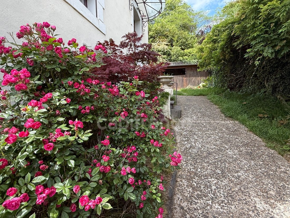 House in Secteur Hôtelier-Sanctuaire, Lourdes, France 2 - 18503830