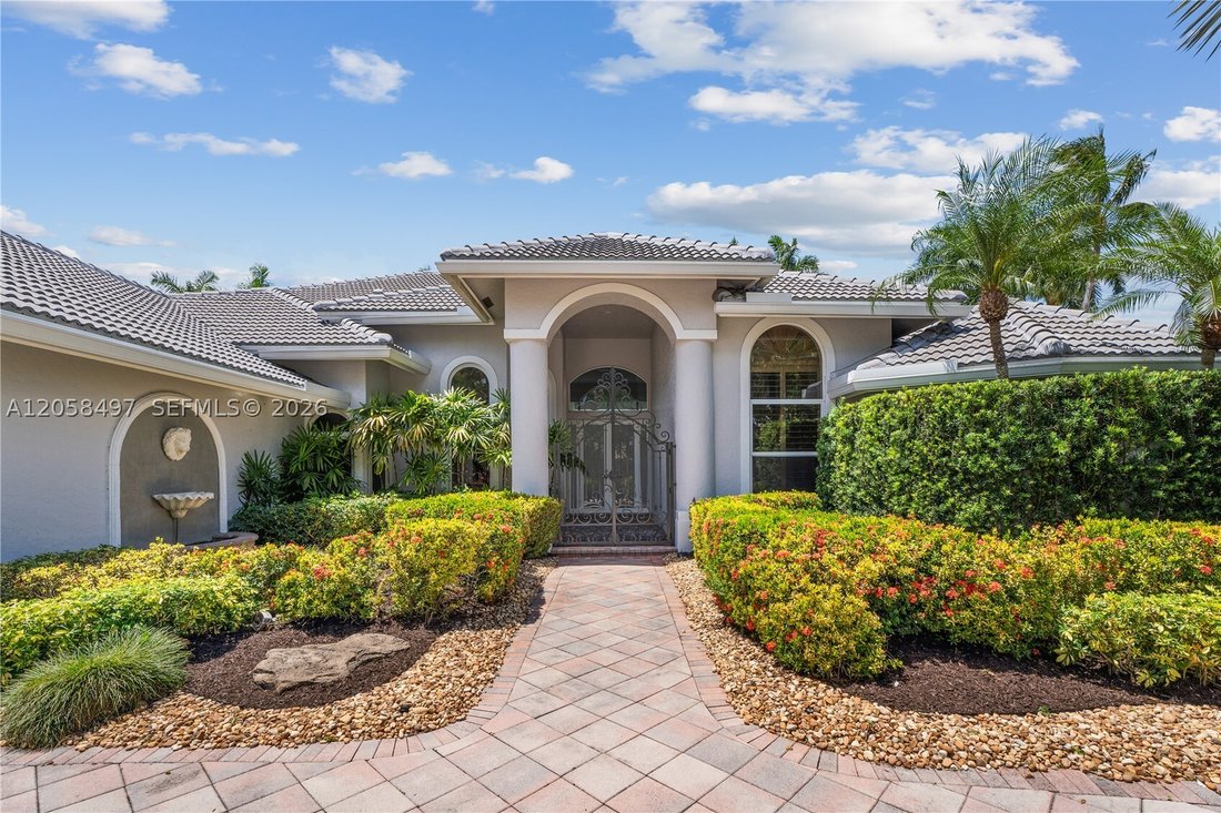 House in Weston, Florida, United States 5 - 18499599