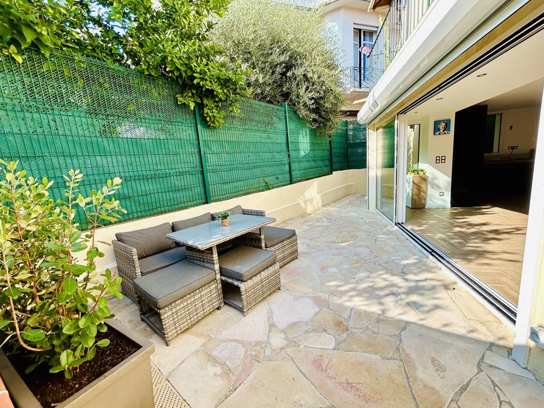House in Carnot, Cannes, France 2 - 18505332