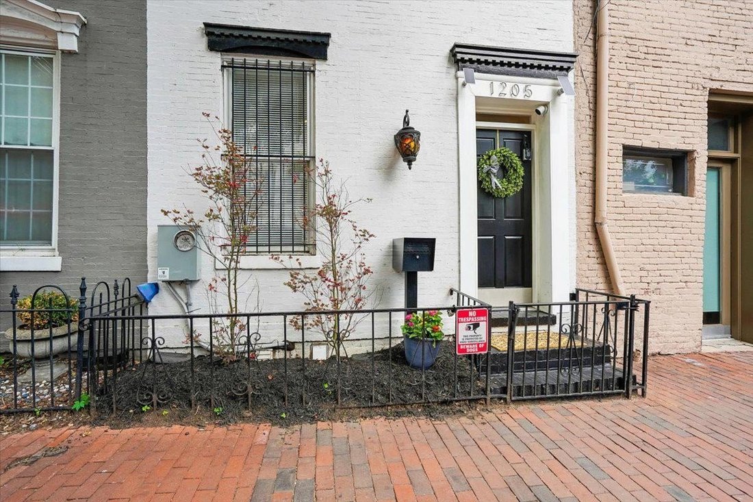 House in Washington, District of Columbia, United States 1 - 18505448