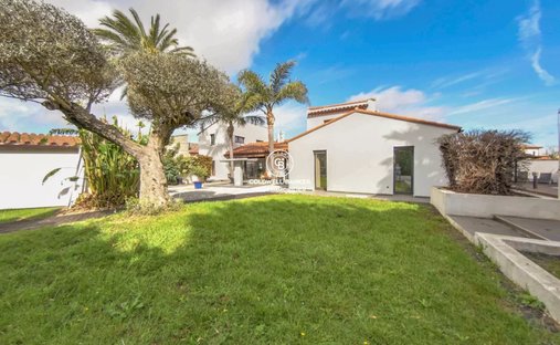 Villa in Saint-Cyprien, Occitania, France 1