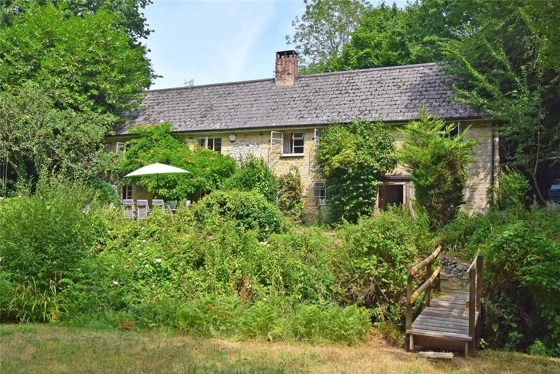 House in Membury, England 1 - 16629743