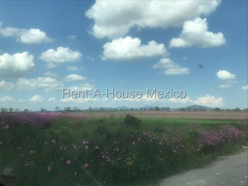Land in Jilotepec de Molina Enríquez, State of Mexico, Mexico 2 - 18498796