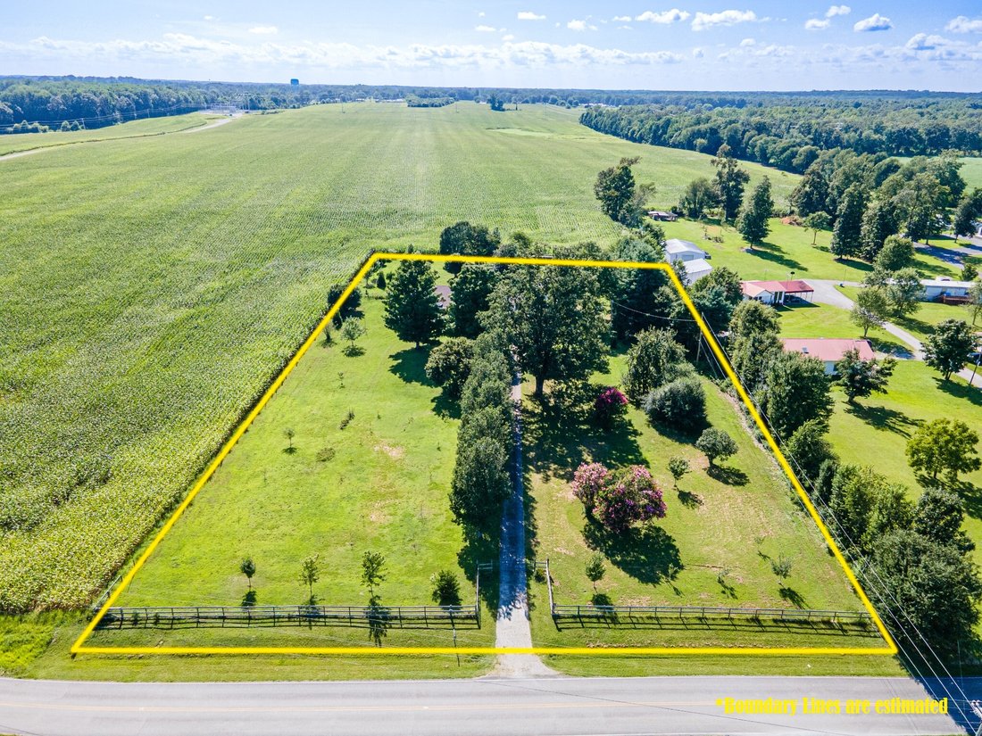 House in Tullahoma, Tennessee, United States 2 - 18502622