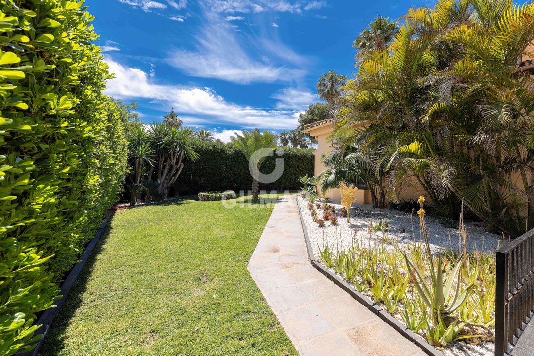 Villa in Churriana, Malaga, Spain 3 - 18499521