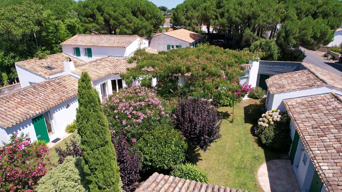 House in Le Bois-Plage-en-Ré, Nouvelle-Aquitaine, France 5 - 18498762