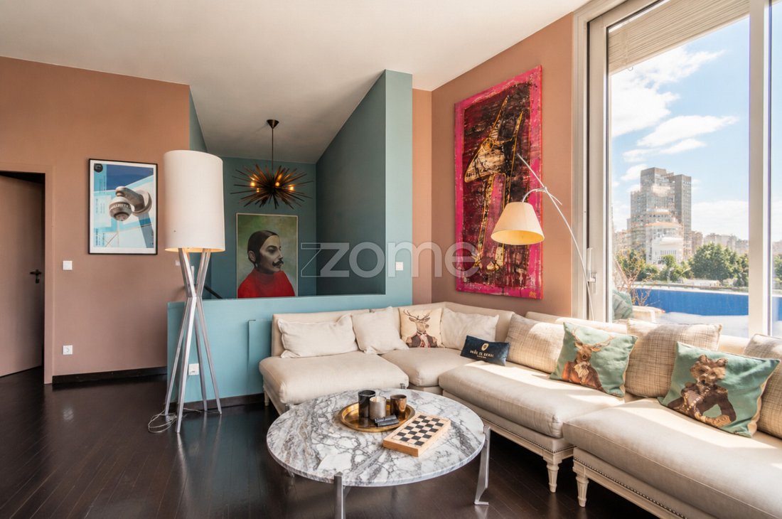 Apartment in Lordelo do Ouro e Massarelos, Porto District, Portugal 1 - 18504073
