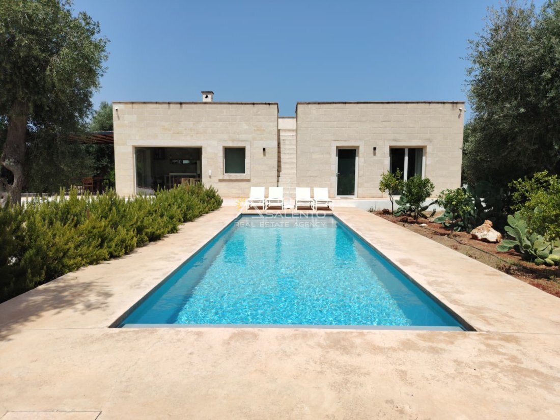 Villa in Carovigno, Apulia, Italy 1 - 18502077