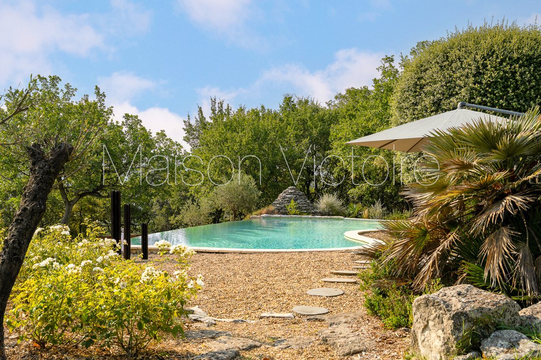 House in Saint-Saturnin-lès-Apt, Provence-Alpes-Côte d'Azur, France 3 - 18504093
