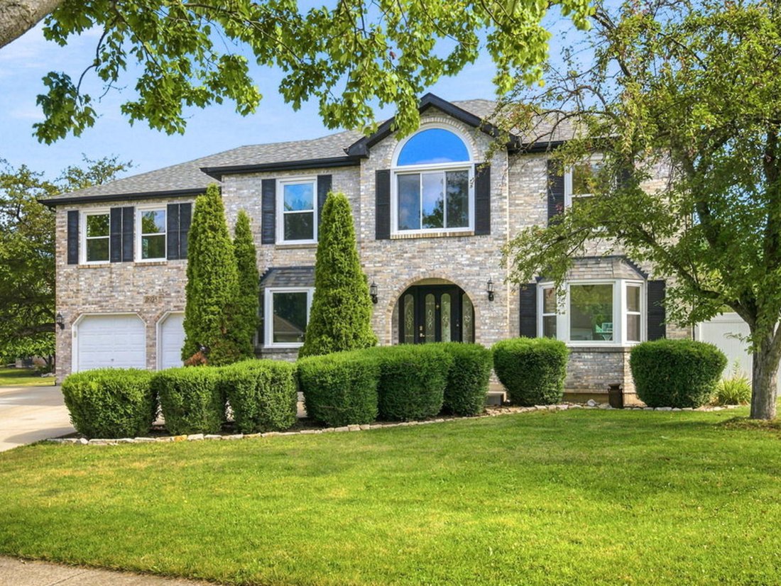 House in Joliet, Illinois, United States 2 - 18502813