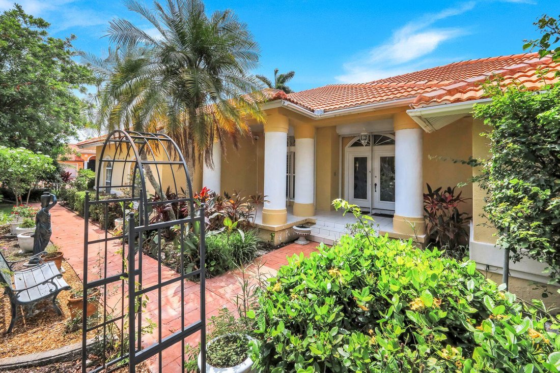House in Marco Island, Florida, United States 3 - 18502436