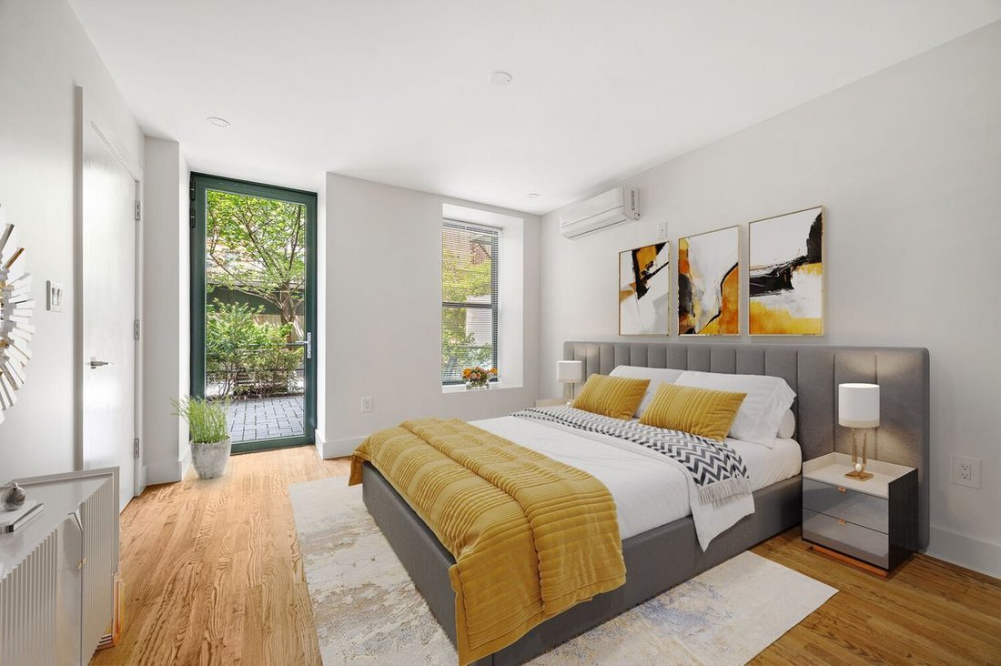 Co Op in New York, New York, United States 5 - 18498791