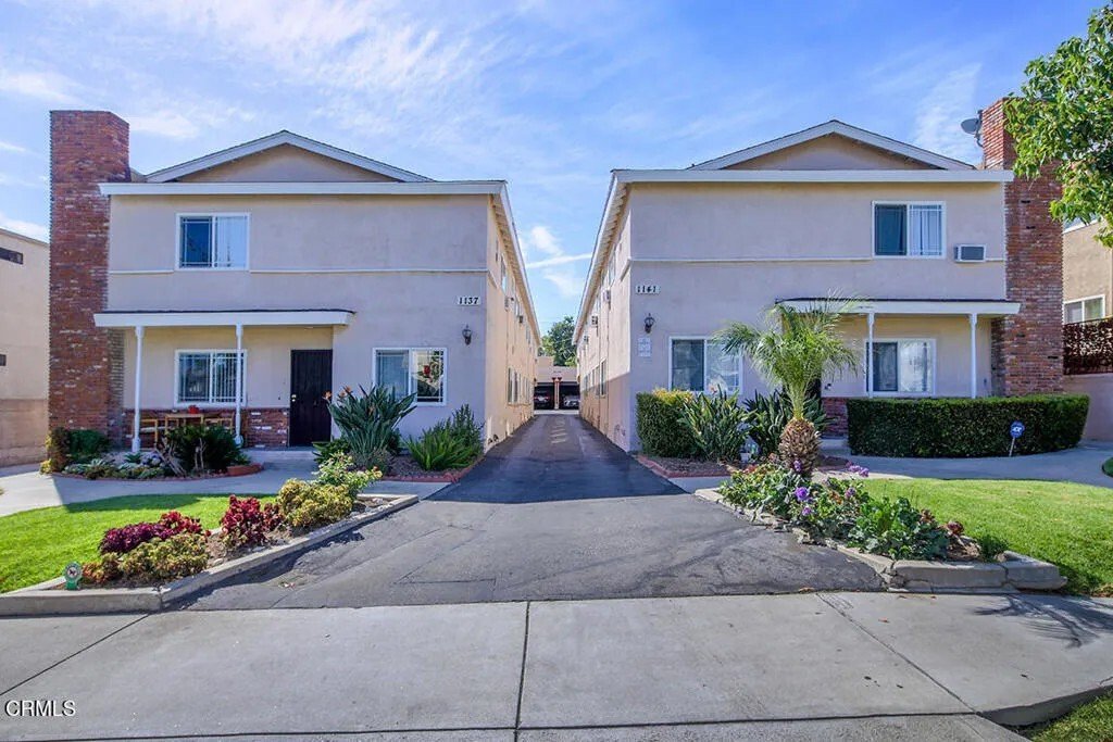 Glendale, California, United States 1 - 18503017
