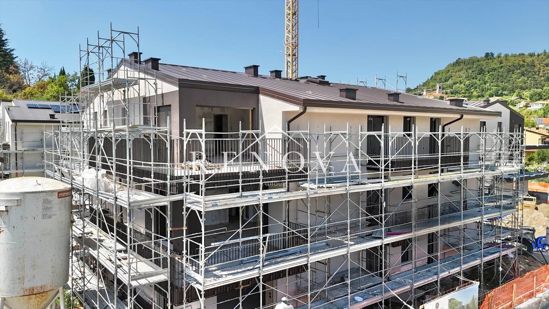 Penthouse in Cavaion Veronese, Veneto, Italy 1 - 16723672