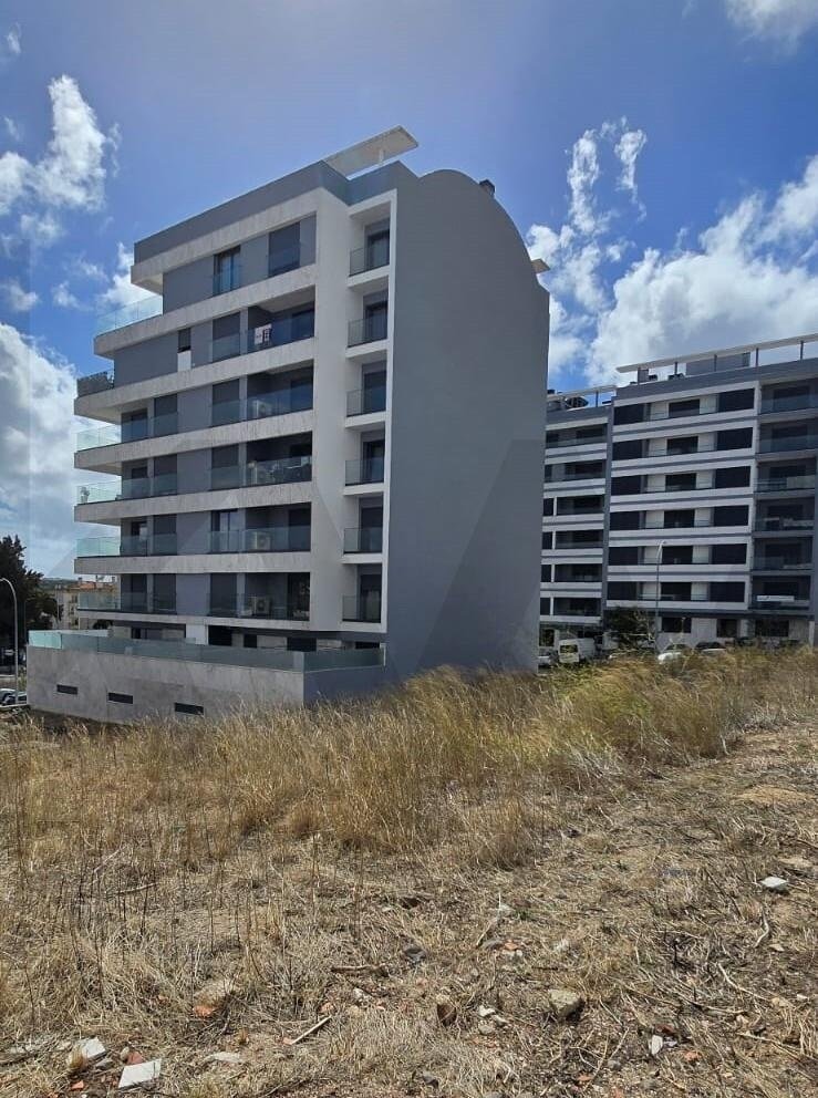 Land in Mina de Agua, Lisbon, Portugal 5 - 18505559