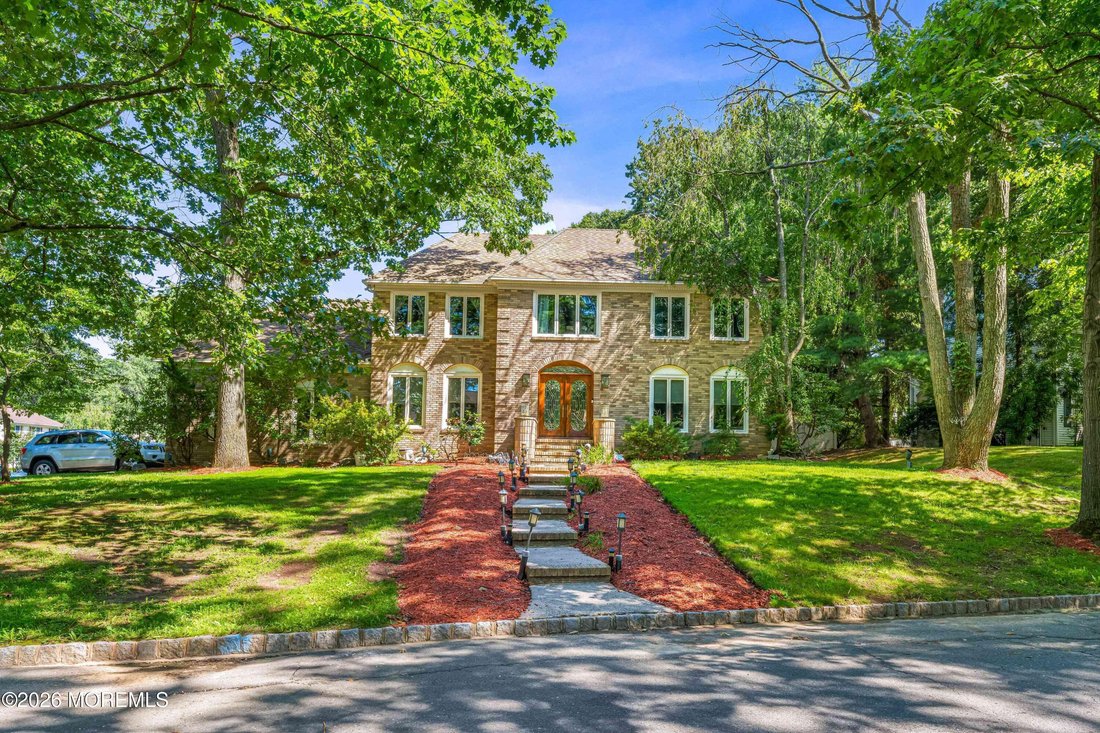 House in East Brunswick, New Jersey, United States 4 - 18499728