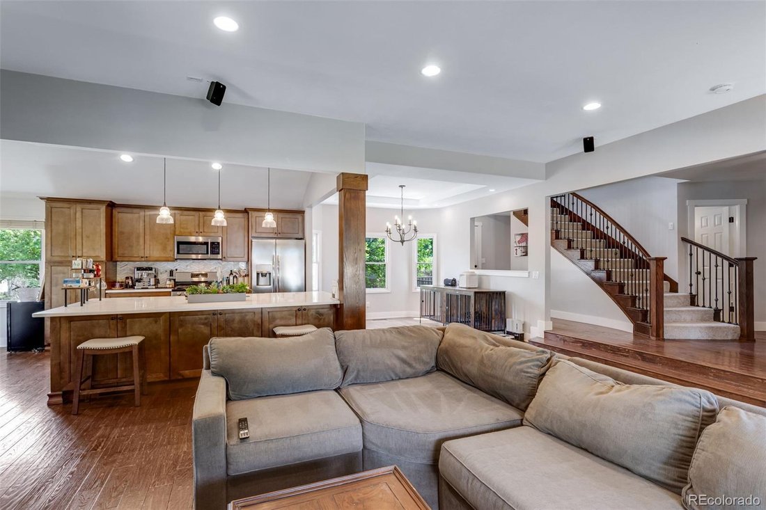 Fort Collins, Colorado, United States 4 - 18500394