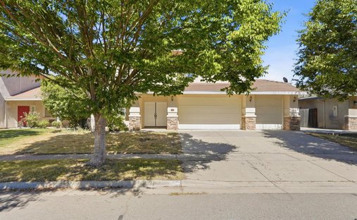 House in Yuba City, California, United States 1