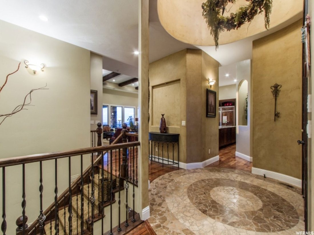 House in Bountiful, Utah, United States 4 - 18502348