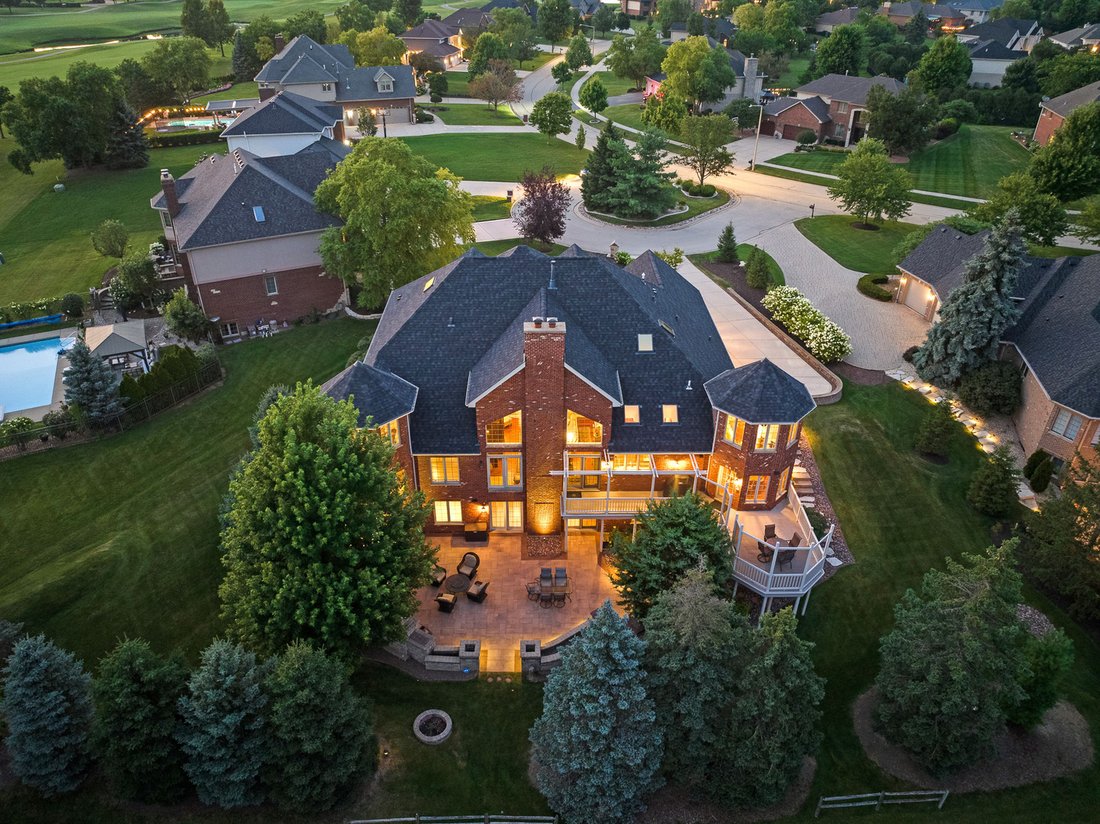 House in Lockport, Illinois, United States 5 - 18502766