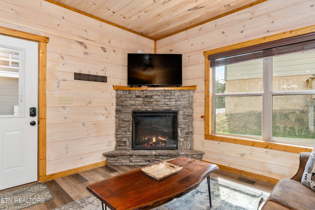 House in Pigeon Forge, Tennessee, United States 3 - 18500410