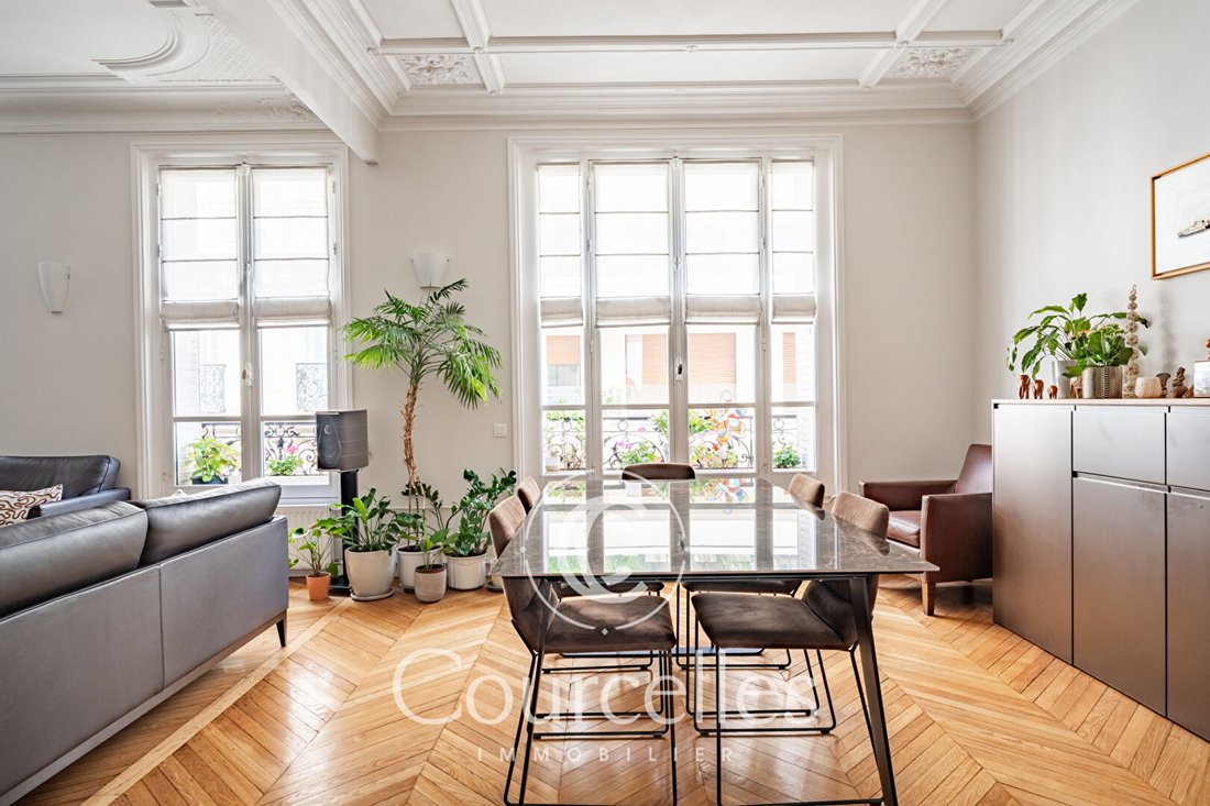 Apartment in La Fourche-Guy Môquet, Paris 17e Arrondissement, Paris 3 - 18502846