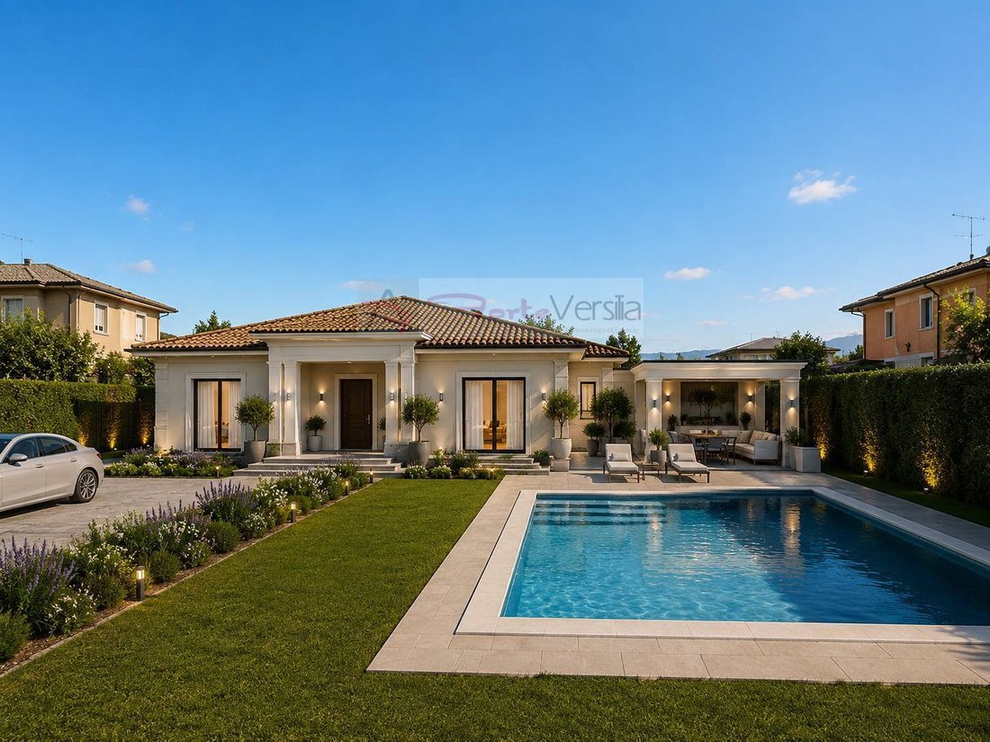 Land in Tonfano, Pietrasanta, Italy 3 - 18504702