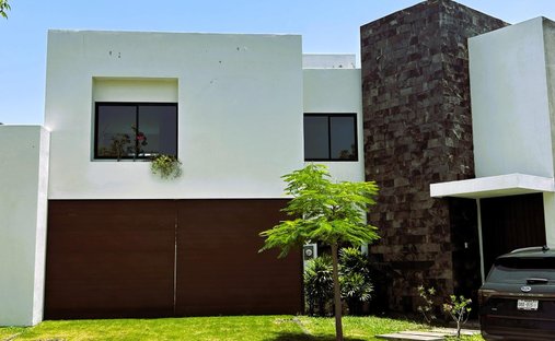 House in Villahermosa, Tabasco, Mexico 1