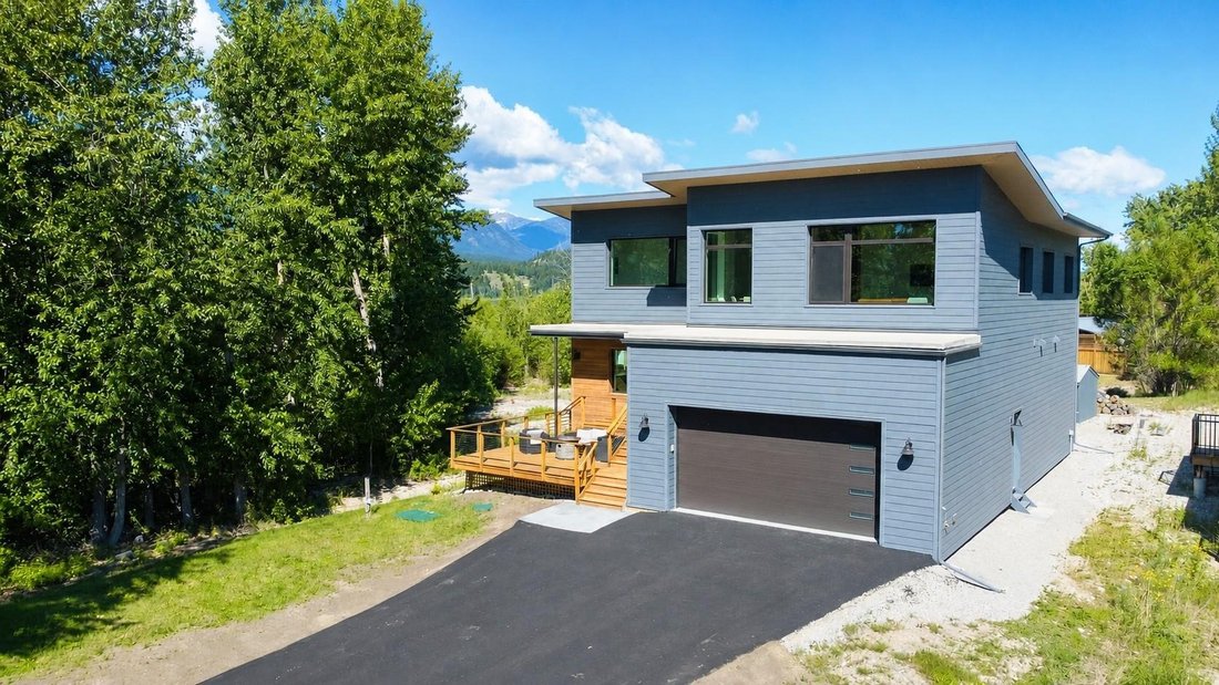 House in Windermere, British Columbia, Canada 5 - 18504759