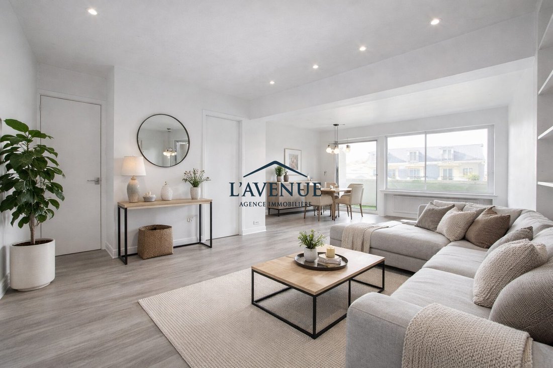 Apartment in Violet Commerce, Paris 15e Arrondissement, Paris 4 - 18505057