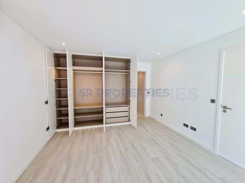 Apartment in Quarteira, Algarve, Portugal 3 - 18438210