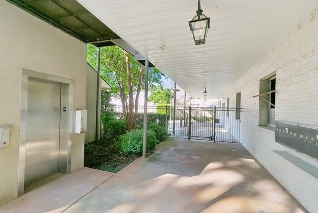 Condo in New Orleans, Louisiana, United States 3 - 18501768